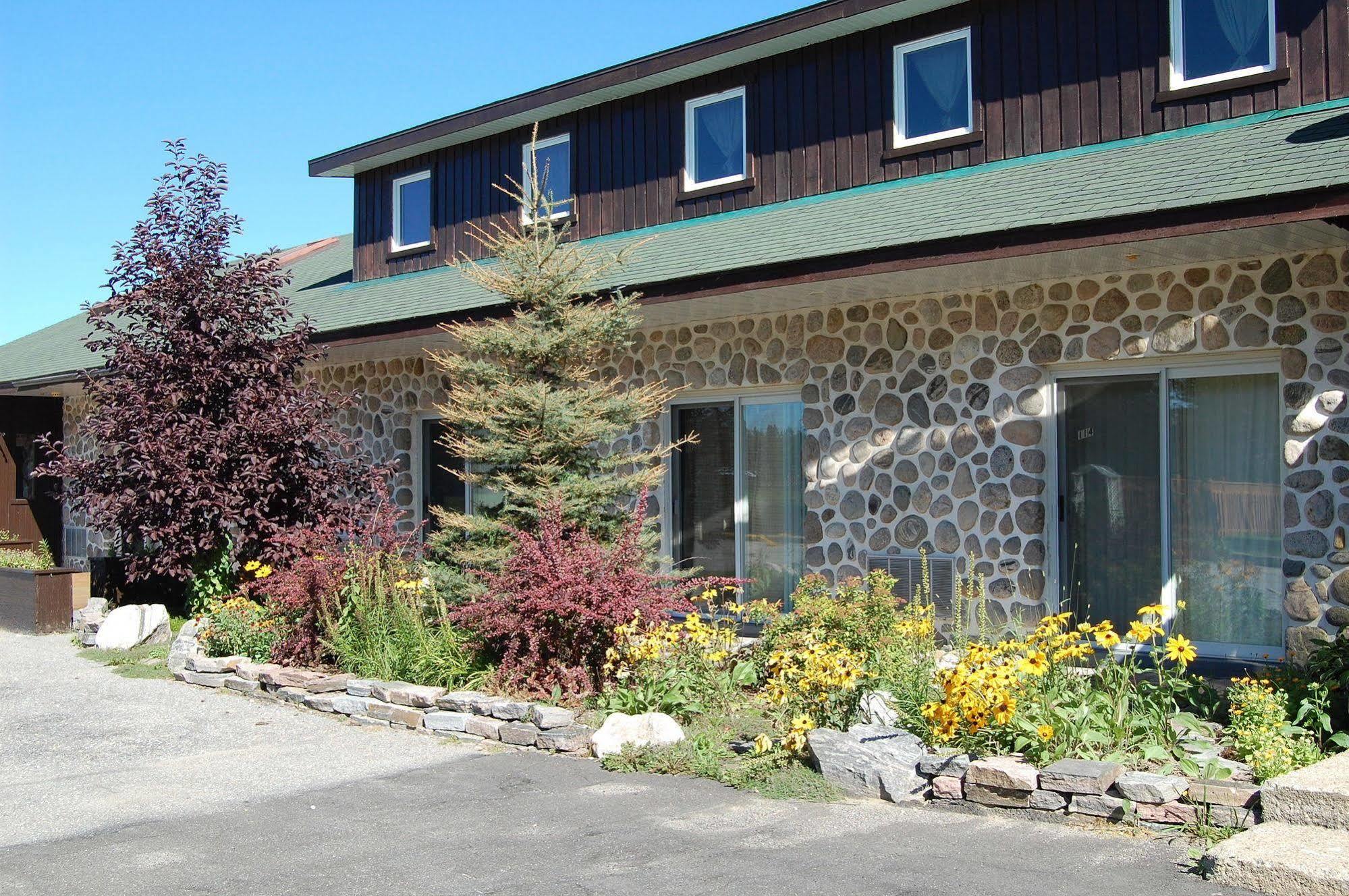 Auberge Godard Nominingue Exterior foto